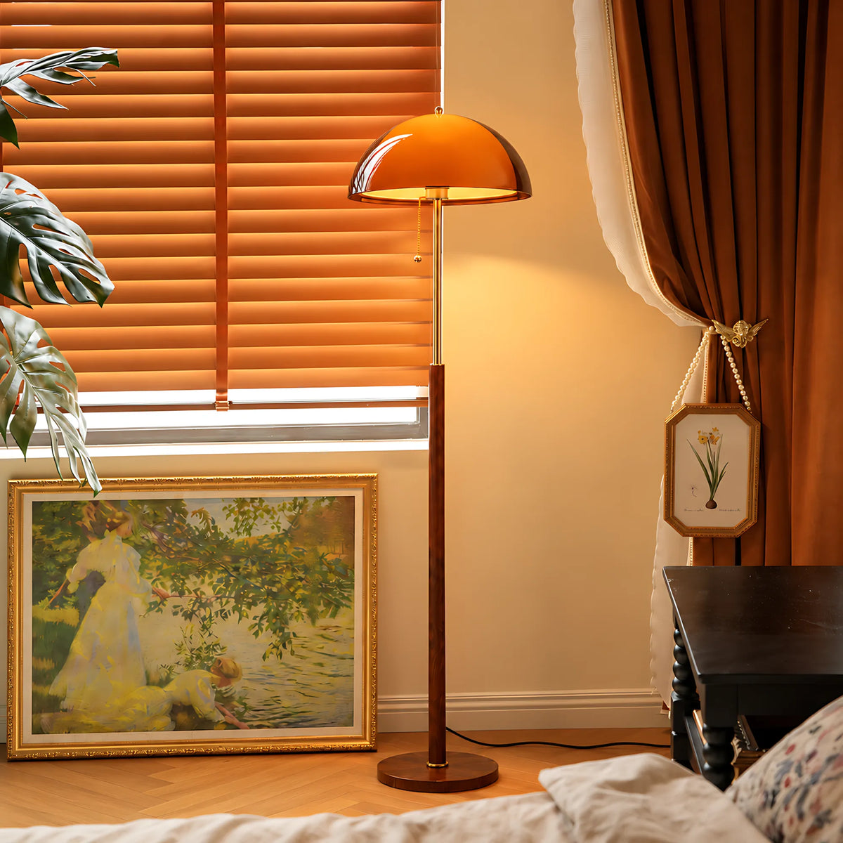 Amber Dome Floor Lamp