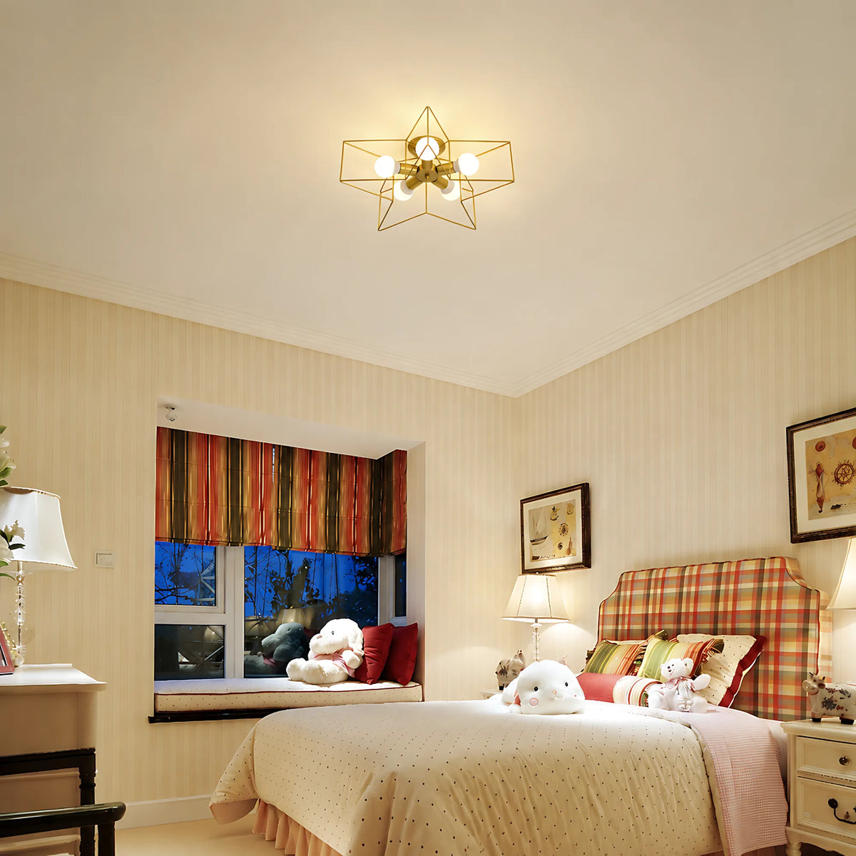 Astera Star Ceiling Light