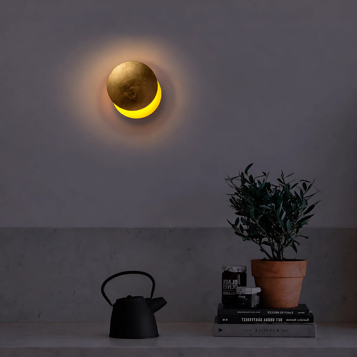 Eclipse Wall Light