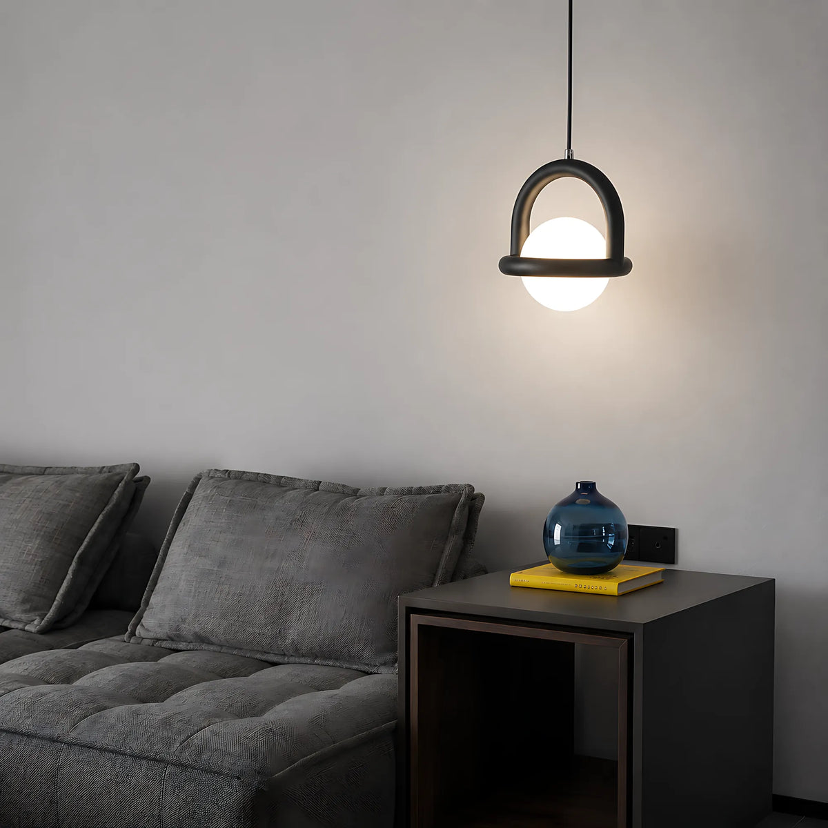 Novara Modern Loop Pendant Light
