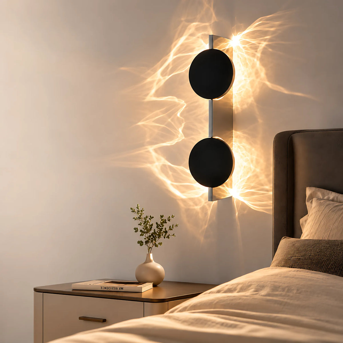 Phantom Wall Light