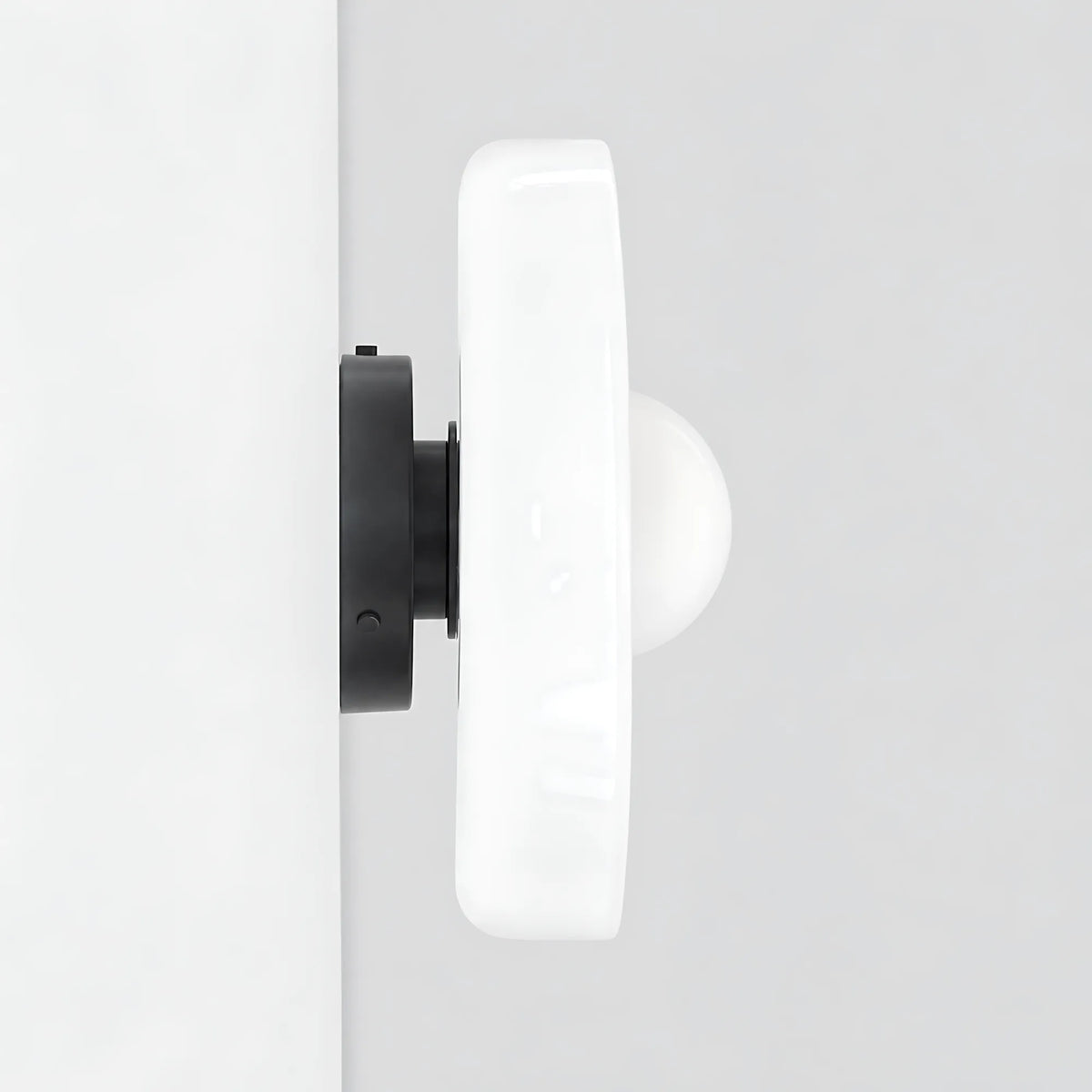 Vela Low-Profile Glass Ceiling Light