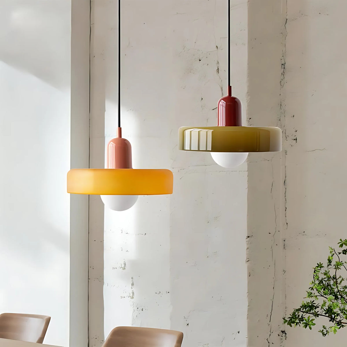 Vela Low-Profile Glass Pendant Light