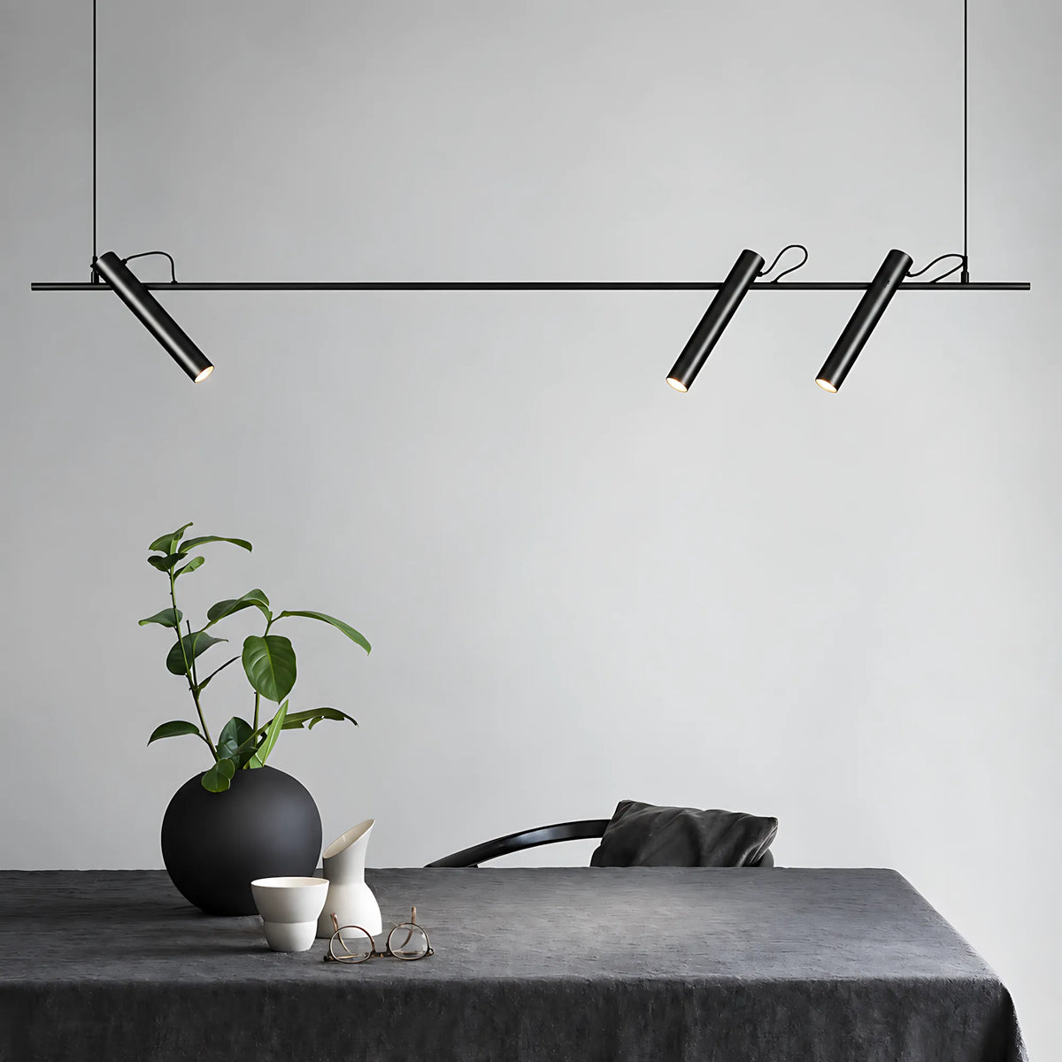Virello Adjustable Double-Rod Spotlight Pendant Light