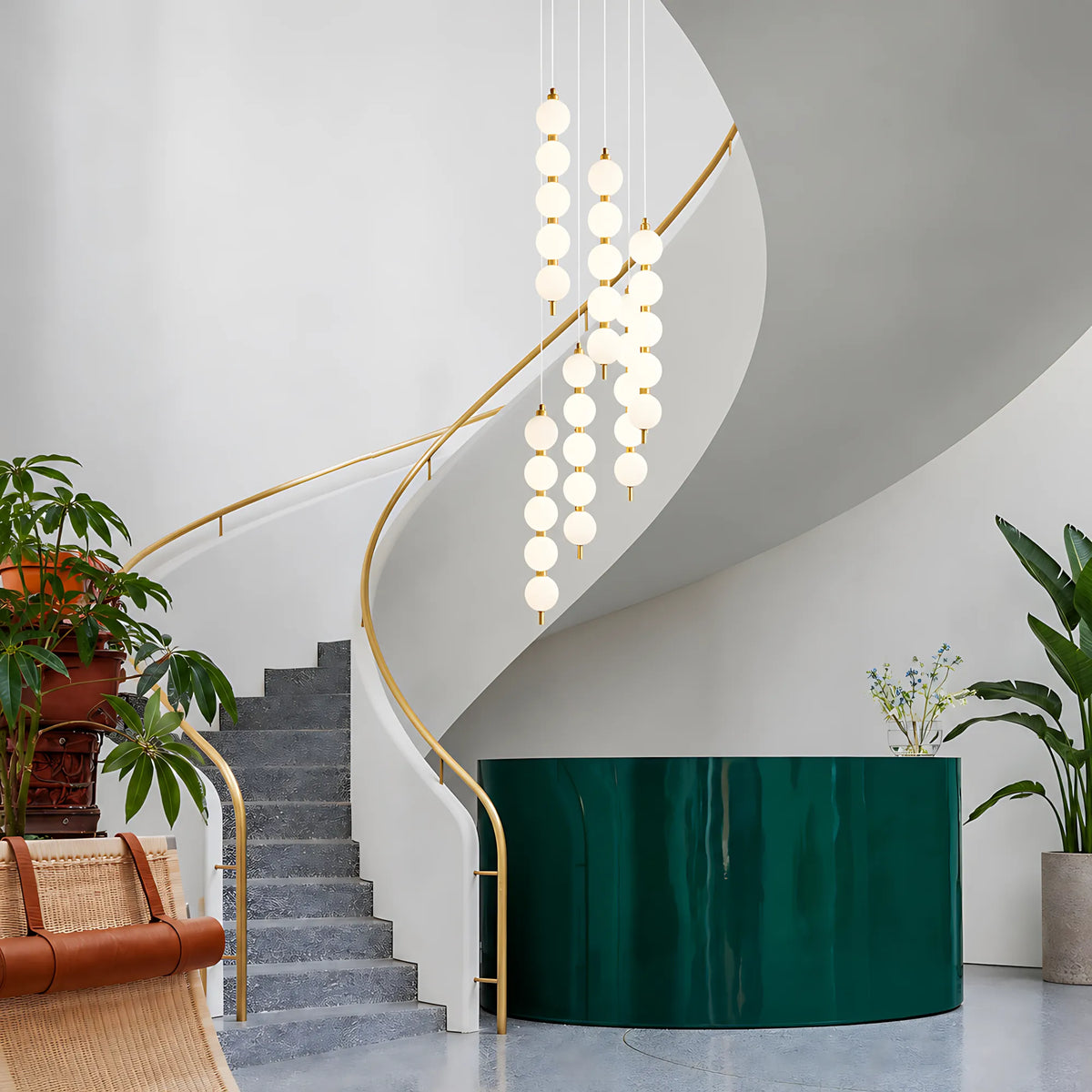 Luma Pearl Cascade Pendant Light